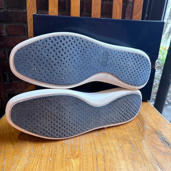 IZOD mens Bannister memory foam lace up sneaker shoes navy 12 - Picture 6 of 8